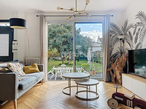 Vente Maison112 m² - 4 Pièces - SAINT MAUR DES FOSSES (94100)