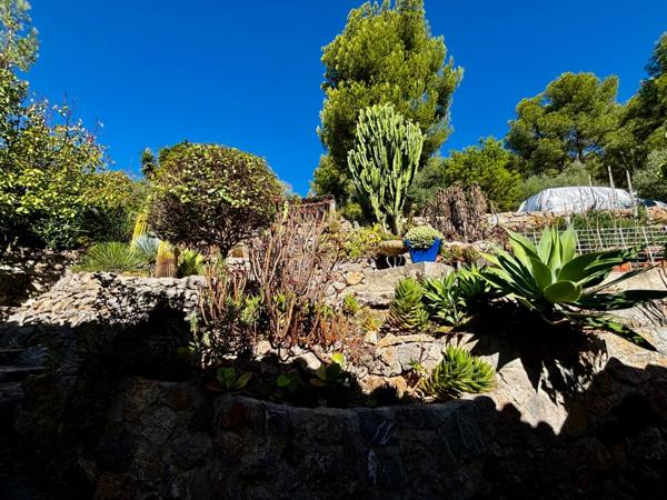 Maison de charme à vendre 6 pièces LA VALETTE DU VAR (83)