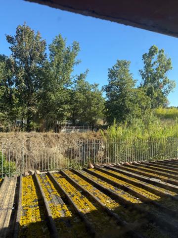 Appartement à vendre 2 pièces EGUILLES (13)