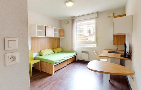 INVESTISSEMENT LOCATIF  MARSEILLE  Résidence étudiante Studéa Marseille Timone - 5,08% de rentabilité