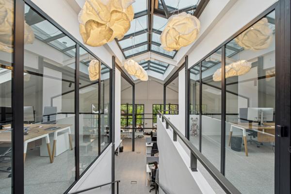Loft industriel à vendre avec terrasse privative à Courbevoie