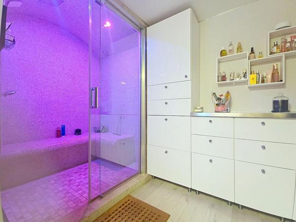 Demeure de prestige  12 pièce(s) 264 m2