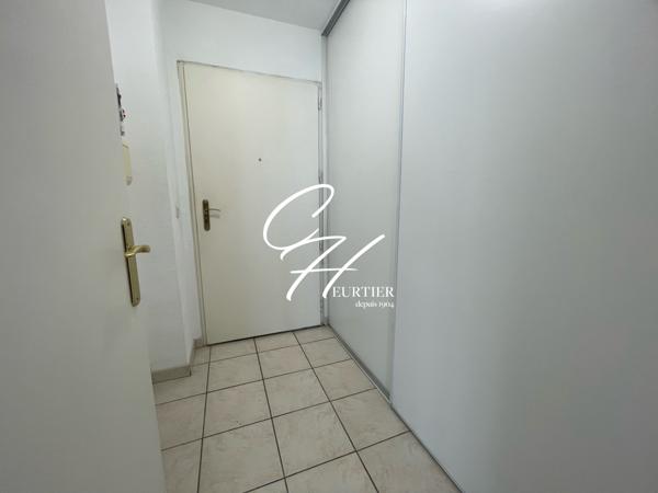 GRENOBLE Appartement T2 bis / T3 - 2 chambres - secteur VIGNY MUSSET