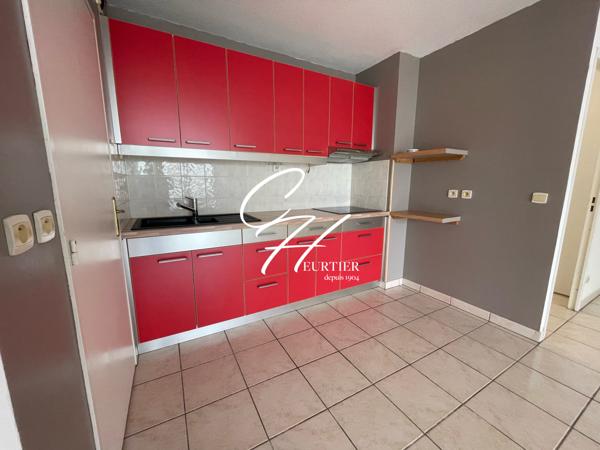 GRENOBLE Appartement T2 bis / T3 - 2 chambres - secteur VIGNY MUSSET