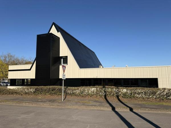 A VENDRE PLATEAUX DE BUREAUX DE 424m² - POITIERS EST - GRAND LARGE