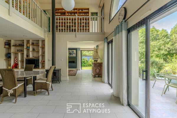 Maison d’architecte familiale à Saint-Marc-sur-Mer