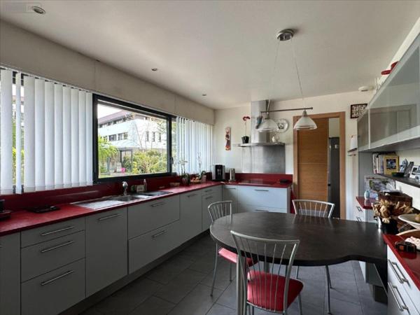 Villa à vendre à Quimper dans le Finistère (29000), ref : 29005-1080663   
KERNOTER