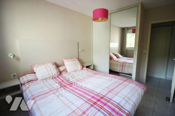 Grand appartement T4 de 79m2 (Carrez) AVEC TRES BELLE VUE MER, dans le 10e (Saint-Tronc)