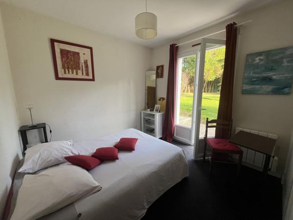 Maison  6 pièce(s)  4 chambre(s)  144 m²