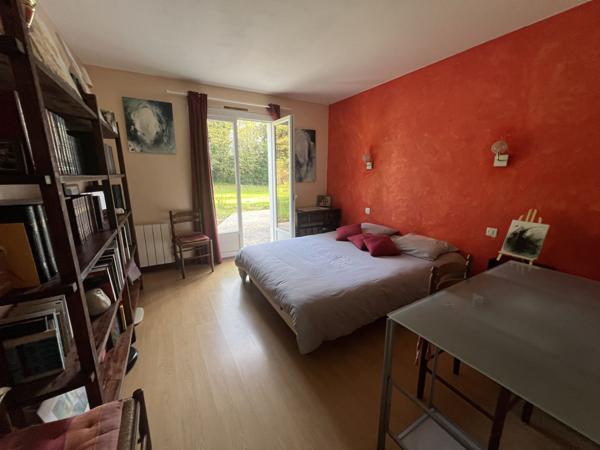 Maison  6 pièce(s)  4 chambre(s)  144 m²