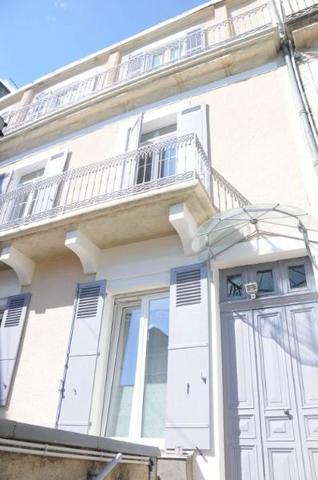 St MARTIN - Centre ville, 
Nous proposons, un appartement ...