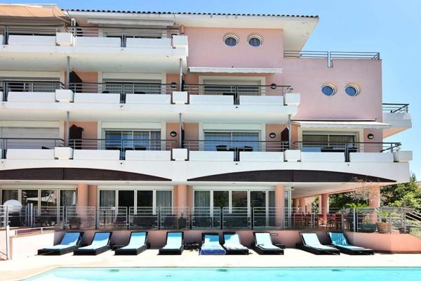 INVESTISSEMENT LOCATIF  LE CANNET  Résidence Zenitude Le Cannet **** - 5,24% de rentabilité