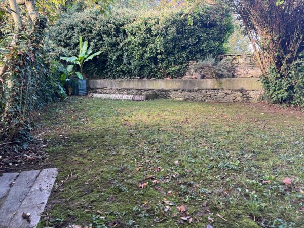 Maison de ville avec jardin dans une petite copropriété