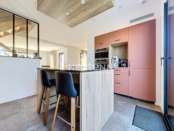 A vendre - Maison contemporaine 4 chambres, 130 m², avec jardin et garage dans le bourg de "Saint Lambert La Potherie"