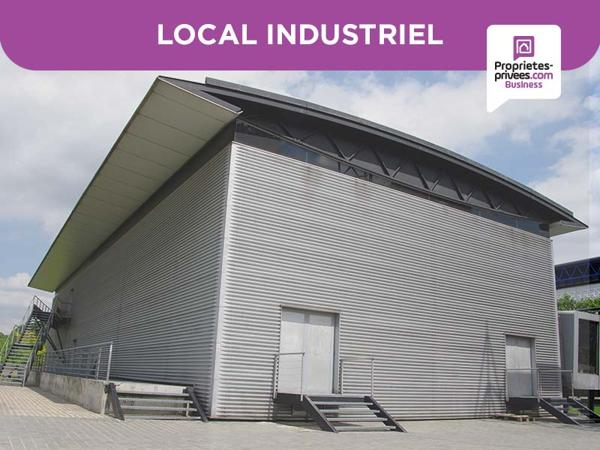 EGLETONS - Local industriel /commercial  3.000 m²