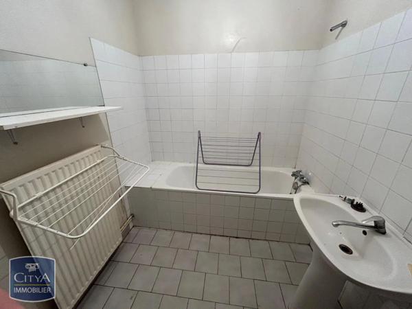 Appartement à louer 4 pièces 92.11m²