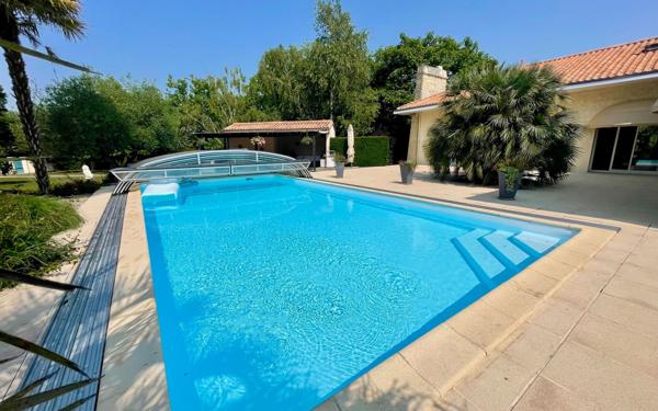 Maison à vendre    8 pièces •  Saint-Symphorien