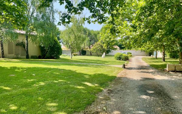 Maison à vendre    8 pièces •  Saint-Symphorien