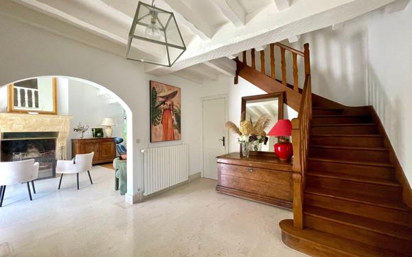 Maison à vendre    8 pièces •  Saint-Symphorien