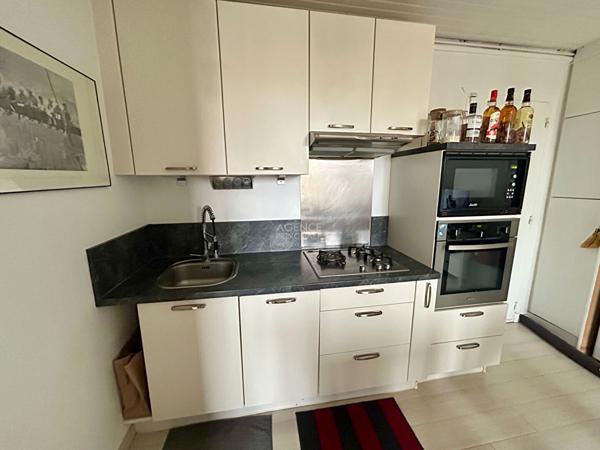 Appartement Achères 2 pièce(s) 28 m2 avec jardin privatif. 142 000 € **  - Référence  9377