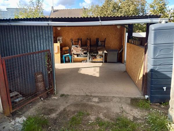 Appartement Achères 2 pièce(s) 28 m2 avec jardin privatif. 142 000 € **  - Référence  9377