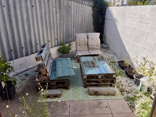 Appartement Achères 2 pièce(s) 28 m2 avec jardin privatif. 142 000 € **  - Référence  9377