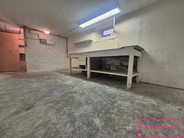 Appartement
                                                                                                                                                                                                                                                                                                                        2 pièce(s)                                                                                                                                                                                                          1 chambre(s)                                                                                                                                                                                                          33.35  m²
