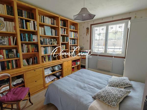 Maison Arcisses 7 pièces 188 m²