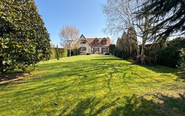 Maison à vendre    4 pièces • 145 m2 Olivet