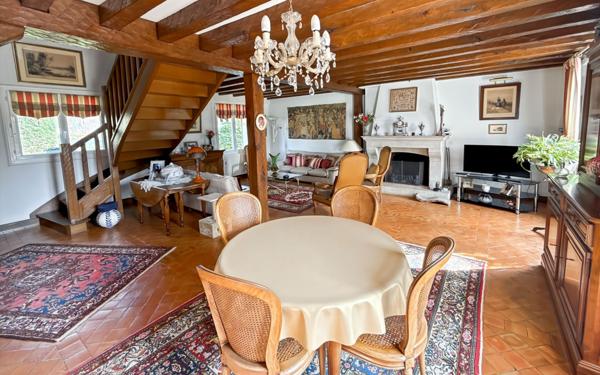 Maison à vendre    4 pièces • 145 m2 Olivet