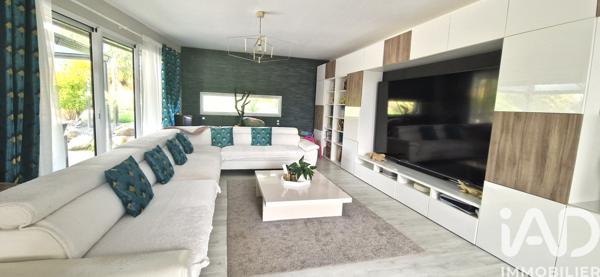 Maison à vendre 5 pièces 220 m² Renac