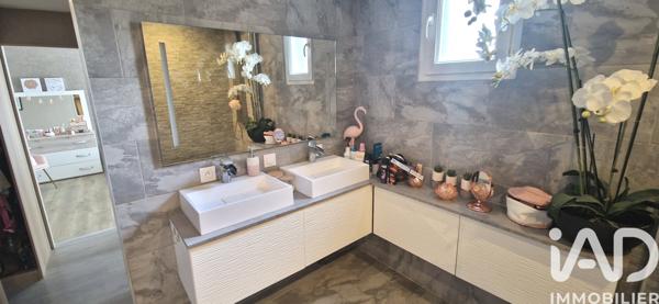 Maison à vendre 5 pièces 220 m² Renac