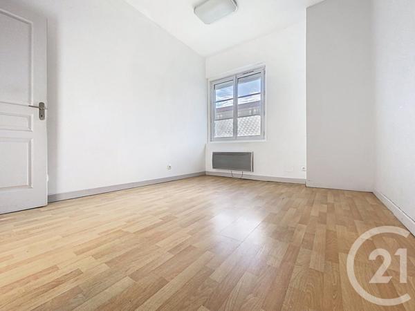 Appartement F4 à vendre  4 pièces - 80 m2 ROCHEFORT - 17