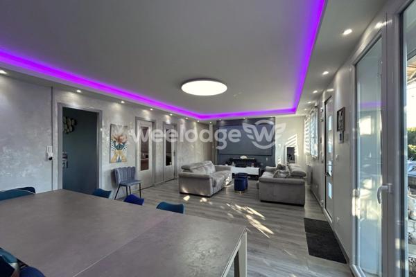 Maison à vendre 9 pièces de 180 m² à Perthes