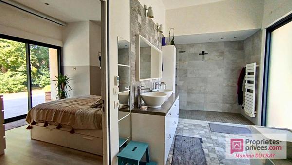 Maison d'artisan, 5 pièces 210m²