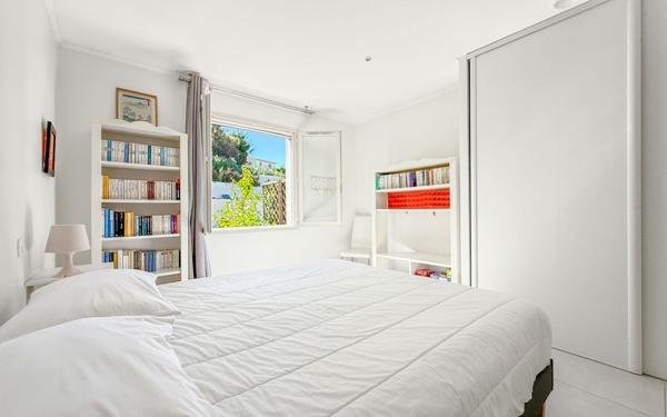 Maison à vendre    5 pièces • 150 m2 Saint-Paul-de-Vence