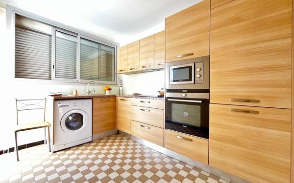 Appartement à vendre    3 pièces •  Miramas