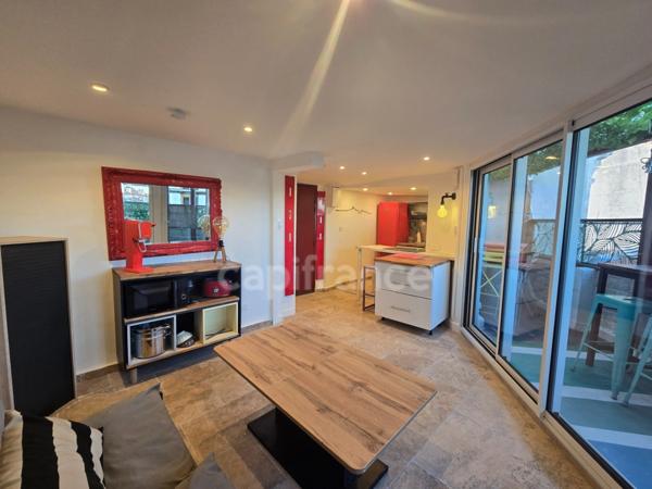 Appartement à vendre superbe 2 pièces MARSEILLE 6EME ARRONDISSEMENT (13) TERRASSE