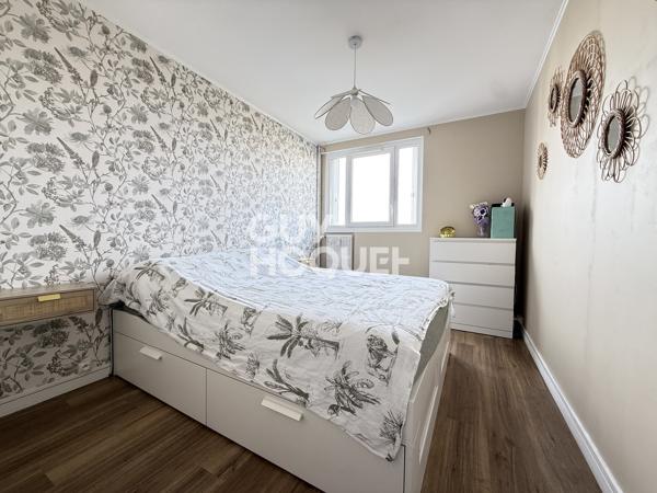Appartement de type 3 avec balcon - Secteur Saint Rémi