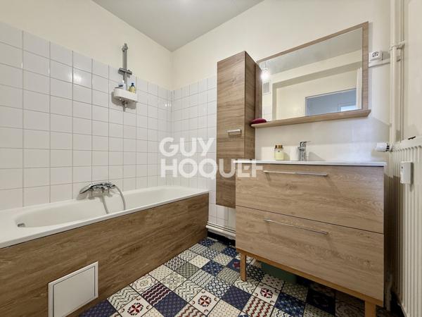 Appartement de type 3 avec balcon - Secteur Saint Rémi