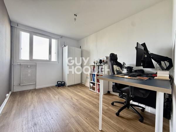 Appartement de type 3 avec balcon - Secteur Saint Rémi