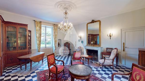 Maison 8 pièces 250 m2