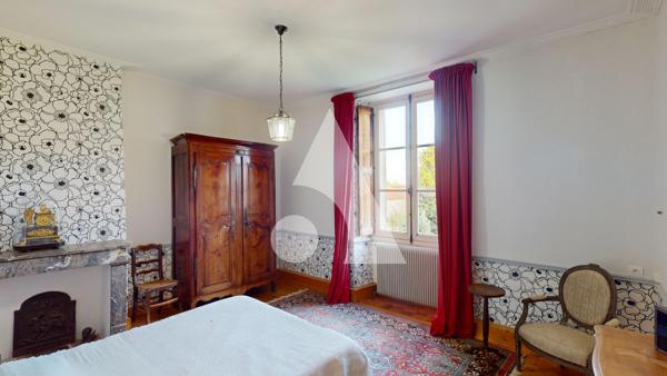 Maison 8 pièces 250 m2