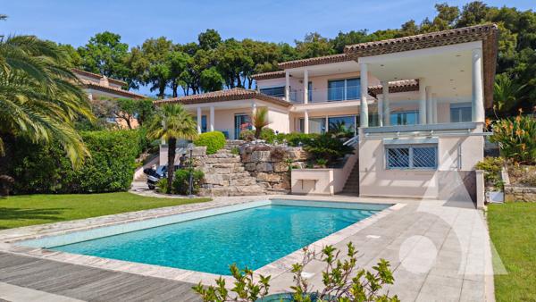 Villa 6 pièces 193 m2