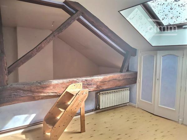 Moins de 150 000 € pour :