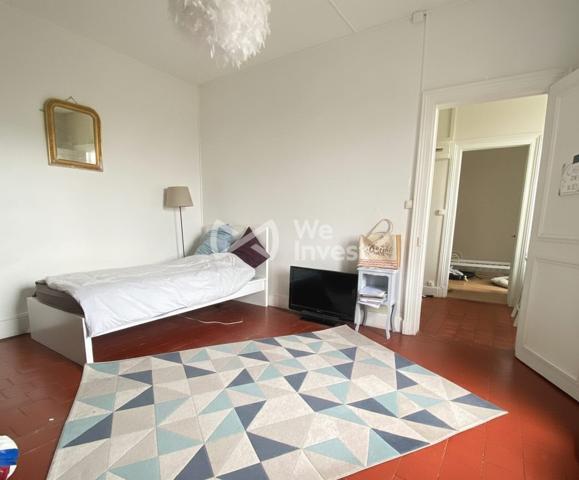 Maison familiale de caractère de 212 m² avec jardin, dépendance de 60 m² et combles aménageables de 100 m²– Entrains-sur-Nohain (Nièvre)