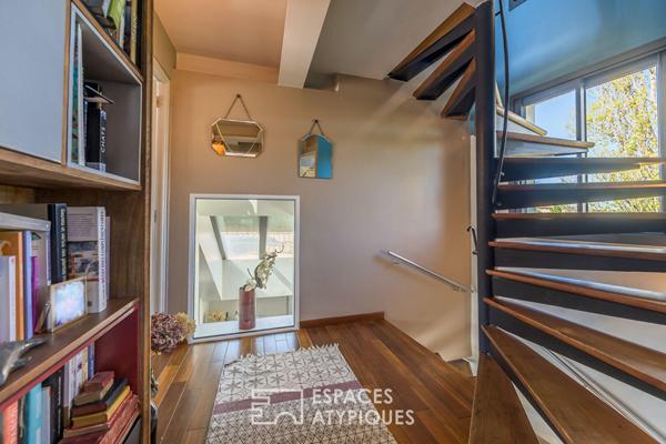 Triplex d’exception lumineux et paisible avec sa spacieuse terrasse