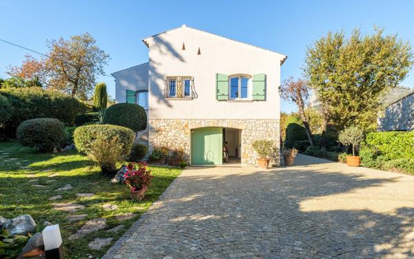 Maison à vendre    4 pièces • 160 m2 La Gaude