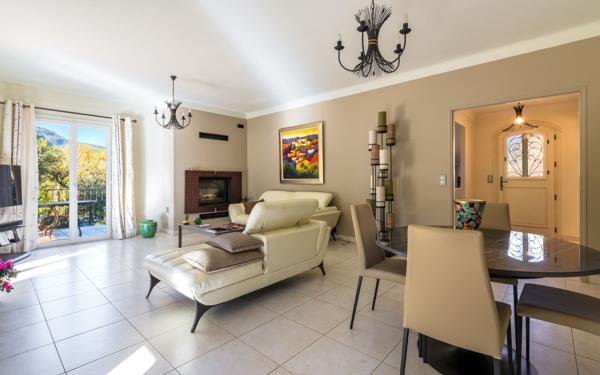 Maison à vendre    4 pièces • 160 m2 La Gaude