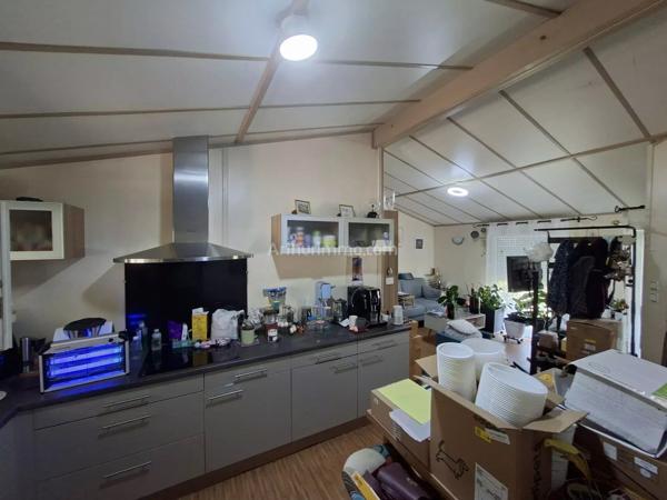 Vente                                                      Maison
                        
                     3 pièces                      75 m2                     à Beauvais